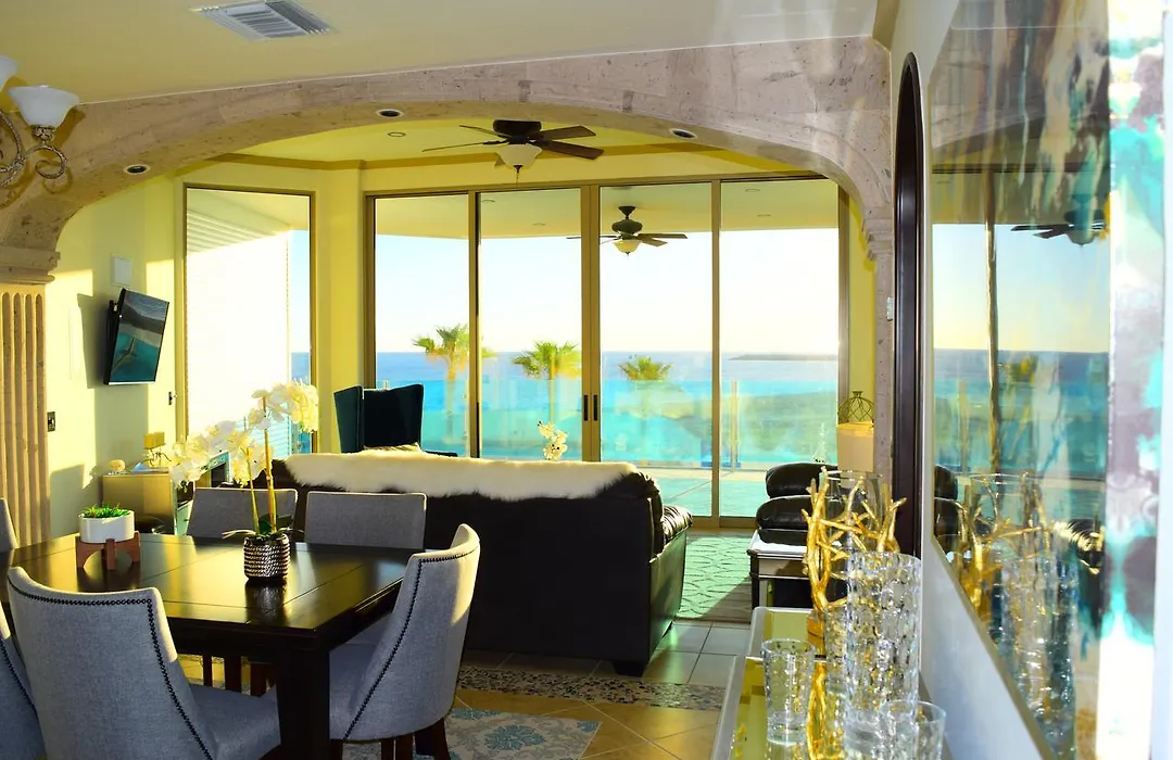 Esmeralda Luxury Resort-1